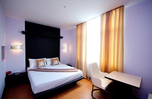 Lat Yao Hotel | Siam Paradise Entertainment Complex