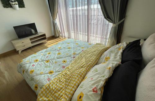 Sathorn Apartment | Silom-Sathorn The Little Hut With Private Area