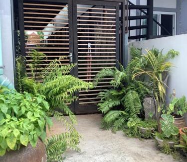 Makham Tia House | Siri Guesthouse @ Surat Thani