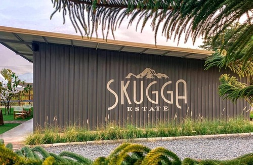 On Nuea Cabin | Skugga Farm Cabin