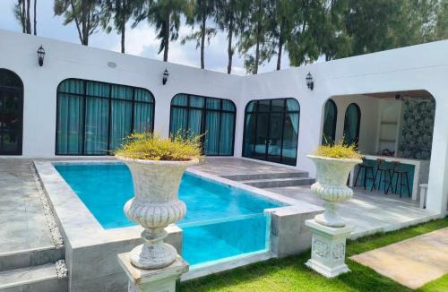 Khanong Phra House | SkyBird Lake View Resort Khaoyai