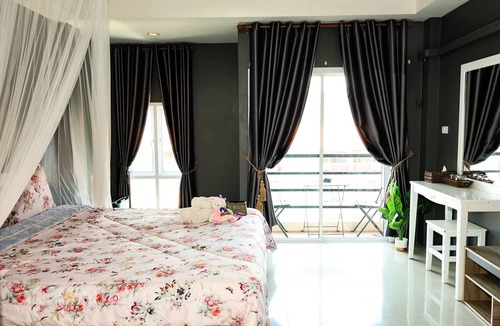 Ban Bang Saen Hotel | Sleep Hotel
