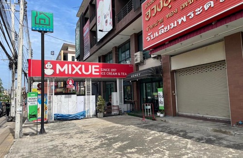 Don Muang Hostel | SLEEPY-Homey Don Mueang Airport Hostel