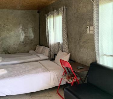 Nong Hin House | Smile Box Coffee & Resort