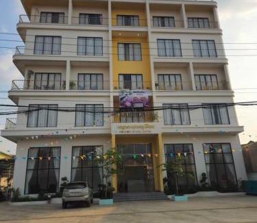 Kampong Cham Hotel | Soksan Nylen Hotel