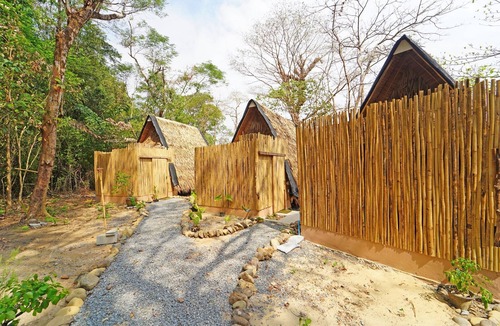 Koh Wai House | SOLE RESORT Private Island with 19 Beachfront Bungalows, WiFi, A /C Restaurant