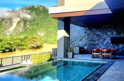 Vang Vieng Villa | Song View Pool Villa