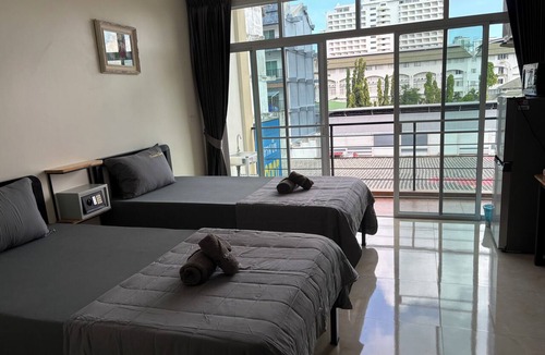 South Pattaya Hotel | Sorot Beach