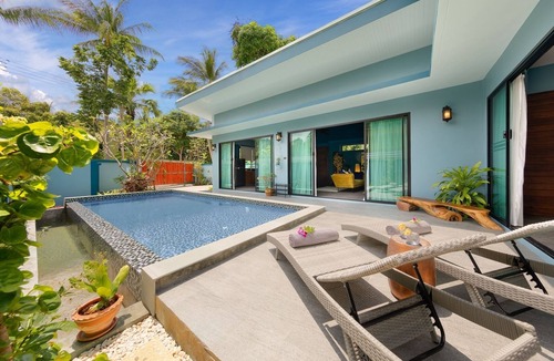 Thong Krut Villa | South Samui Getaway. 3 bedroom villa with private pool. Baan Kluay Mai