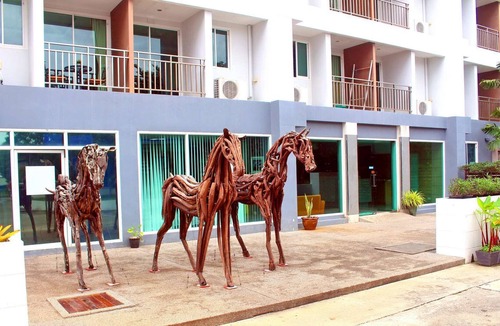 Ao Nang Apartment | Spacious apartments in beautiful surroundings. An inexpensive way to enjoy your stay in Krabi.