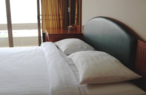 Phlabphla Hotel | Sripajak Mansion