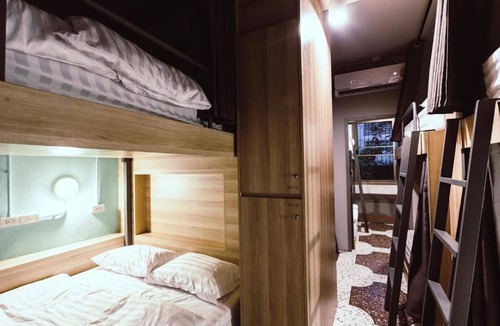 Samphanthawong Hostel | Stash Hostel