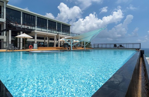 Karon Apartment | Studio Pool Gym 800m to Beach UTKR 306