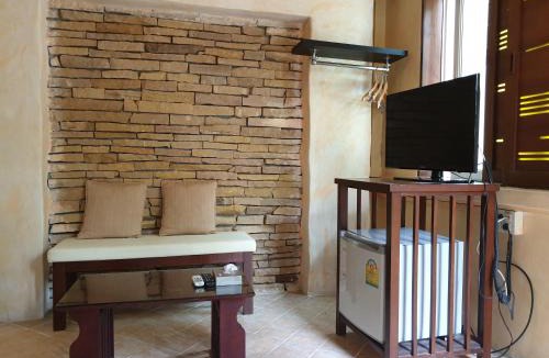 Noen Phra Hotel | Suan Palm Garden View