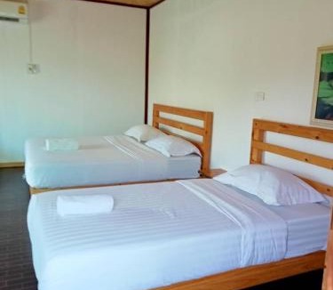 Phu Kradueng House | Suannamphukradueng &Suansook Resort