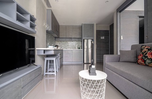 Kamala Apartment | Suite Breeze 1BR|Rooftop Pool View|Citygate Kamala