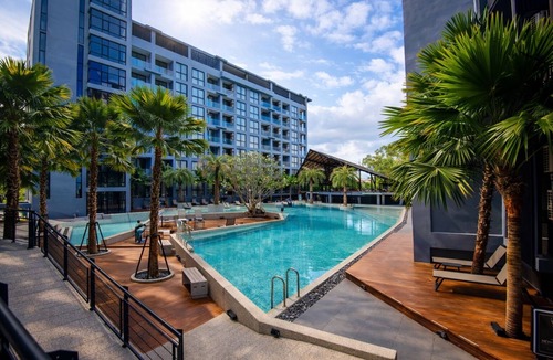 Kamala Apartment | Suite Zenith 1BR|Rooftop Pool &Bar|Citygate Kamala