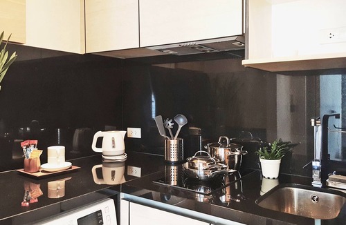 Bangkok Central Business District Apartment | Sukhumvit 24 Luxurious Condo - Near BTS Station, 1 Bedroom