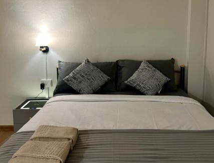 Nonthaburi Apartment | Sukkasame Apartment At Ngamwongwan