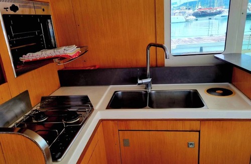 Ban Na Faek Boat Rental | Sun-Kissed Sailing Adventure in Phuket