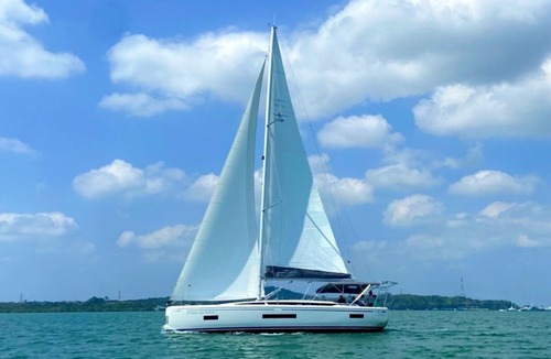 Ban Na Faek Boat Rental | Sun-Kissed Sailing Adventure in Phuket