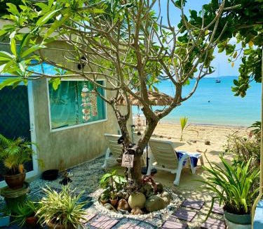 Wichit House | Sunset Beach Bungalow in East Phuket