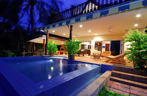 Mae Nam Villa | Superb Beachfront Villa with private Pool & Jacuzzi in tropical garden.