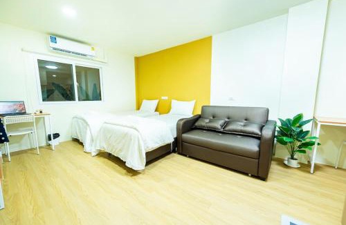 Bang Khlo Apartment | Superior Space Room with Bath