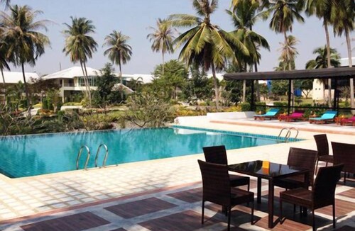 Si Racha Resort | Suwan Driving Range and Resort