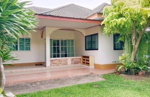 Sattahip House | Sweet Floresta Pool Villa