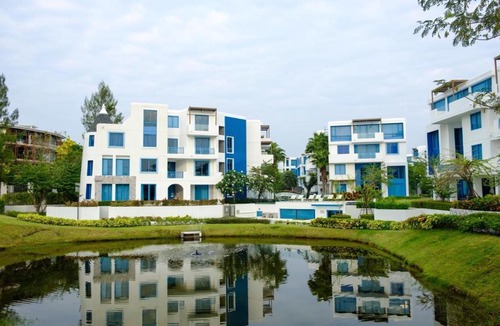 Hua Hin Apartment | Swell in Santorini