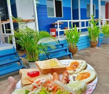 Samut Sakhon Bed & Breakfast | T&T Koh Larn