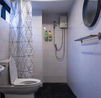 Khlong San Apartment | T2 2 Bedrooms 6 guests Full kitchen 1 min to BTS