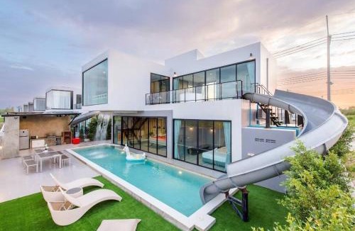 Hin Lek Fai Villa | Tantawan Poolvilla Huahin