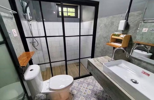 Hai Ya Hotel | TANWA HOUSE HOTEL
