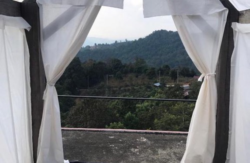 Chiang Rai Province Bed & Breakfast | Terre Terrace Glamping - Doichang
