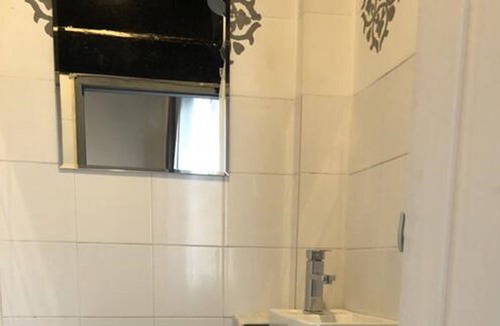 Phra Borom Maha Ratchawang Hotel | Standard Double Room +Breakfast