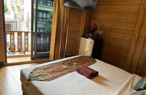 Talat Yot Hostel | Thai Cozy House
