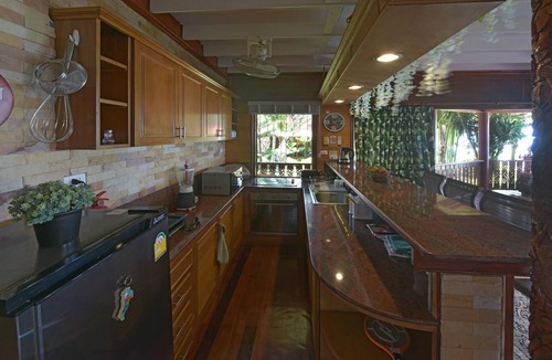 Bang Po Villa | Thai Style Beachfront 3 bed Villa with Pool