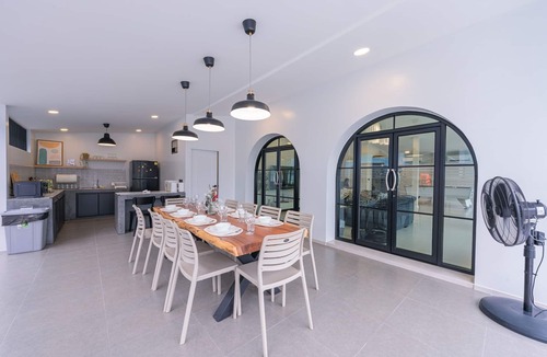 Na Kluea Villa | The 38 Pool Villas Pattaya