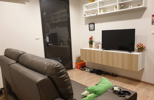 Ramkhamhaeng Condo | The Base Garden Rama 9 - modern 1br condo