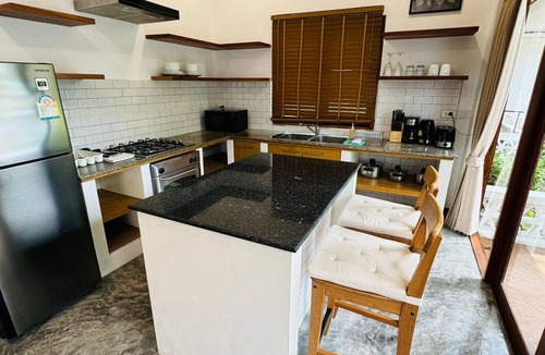 Thong Krut Hotel | The Beach Samui
