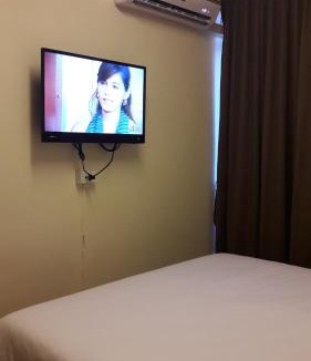 Bangkok Central Business District Hotel | The Blooms Residence