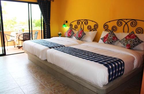 Koh Lan Resort | The Castello Resort