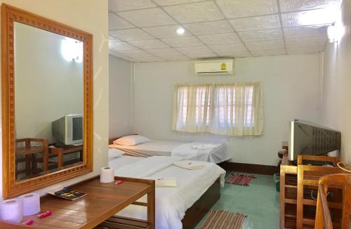 Chong Kham Hotel | The Creek Garden Huainamrin Resort