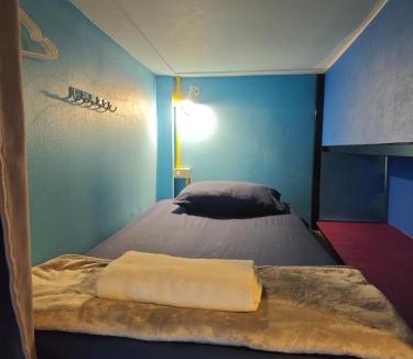 Haad Rin Hostel | The Funky Monkey Hostel - 18 to 40 years old only