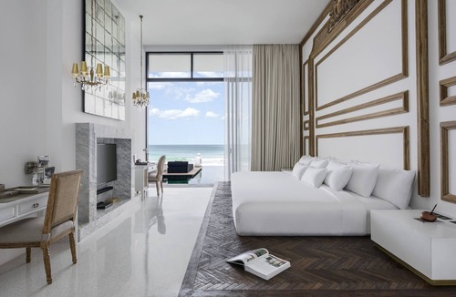 Chaweng City Center Hotel | The Library