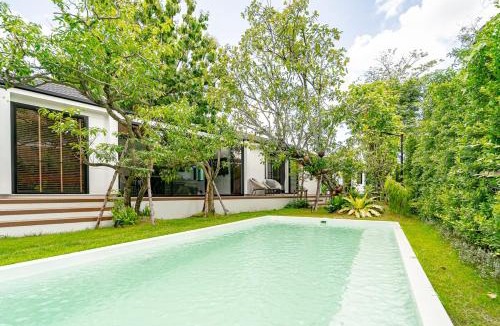 Suan Luang House | The Lodge Bangkok Poolvilla