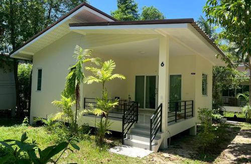 Hin Hong Villa | The Lomlay Villas