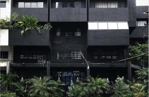 Sukhumvit Bed & Breakfast | The Mustang Nero Hotel